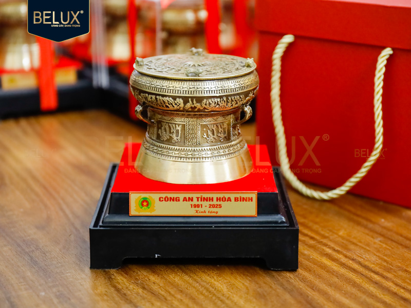 Lô 300 trống đồng D10 Cảnh Sát Hòa Bình theo yêu cầu